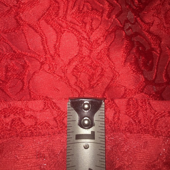 🎉HOST PICK🎉 Vintage Embroidered red belted dress - Picture 8 of 8